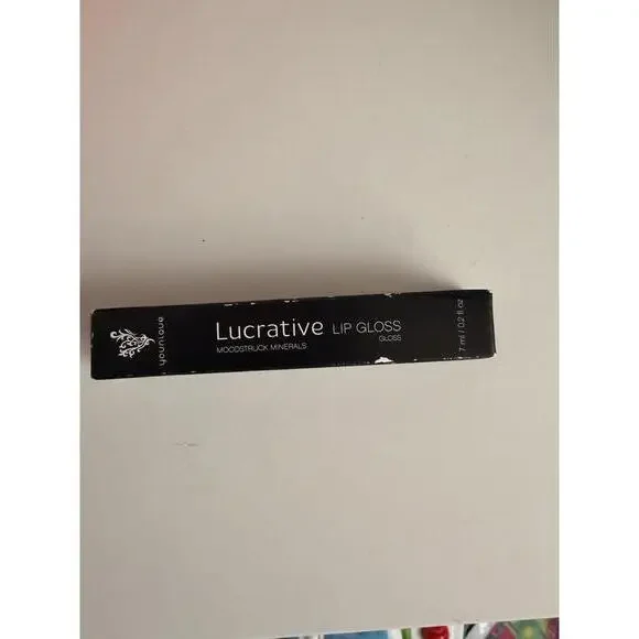 Youique Lucrative Lip Gloss in Lucky - Picture 1 of 3